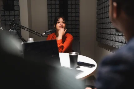 Nouveaux talents de l’information et du divertissement